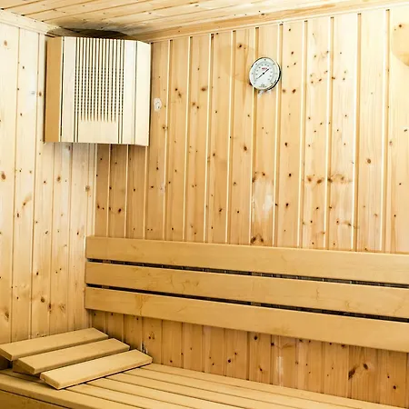 فندق Boutique The White Pine 3*