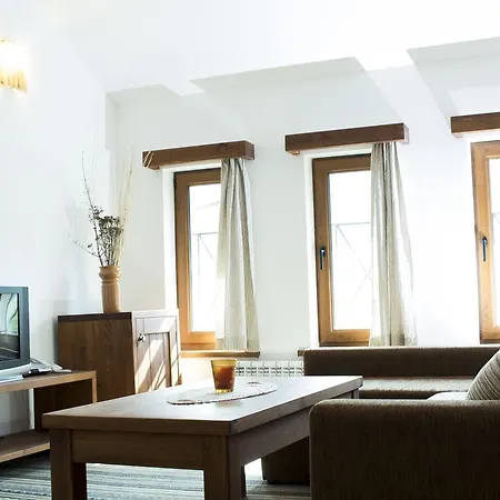 فندق Boutique The White Pine 3*